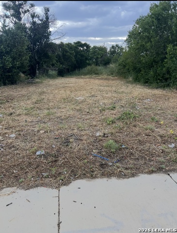 2618 Dignowity Ave Property Photo 1