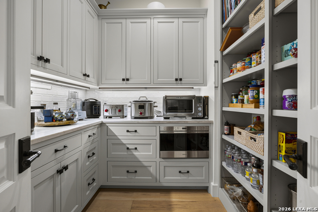 279 Achtzehn Property Photo 17