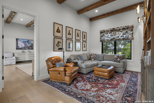 279 Achtzehn Property Photo 22