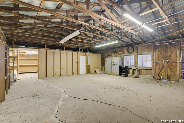 206 E Pine Property Photo 22