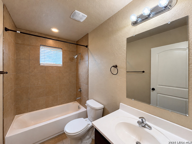 1221 N Navidad Property Photo 24