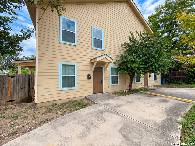 1221 N Navidad Property Photo 31