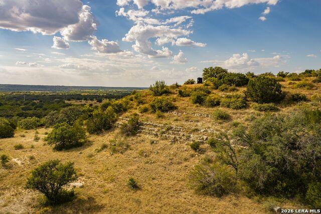 7487 N Us Highway 87 Property Photo 2