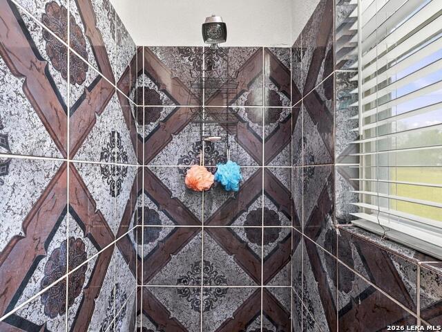 685 Clear Lake Loop Property Photo 33