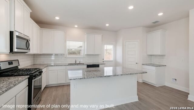 213 Rolling River Property Photo 11