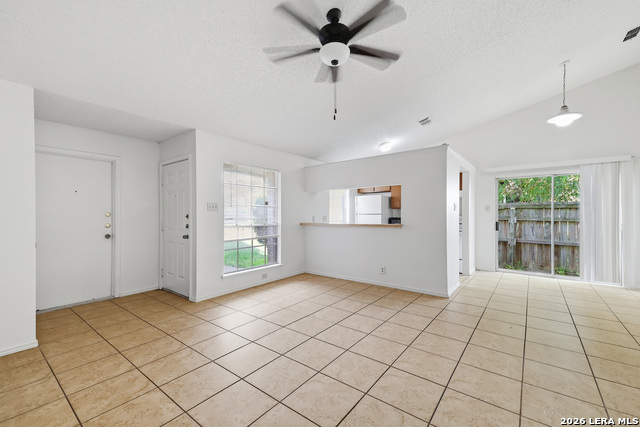 8918 Fall River Dr Property Photo 4