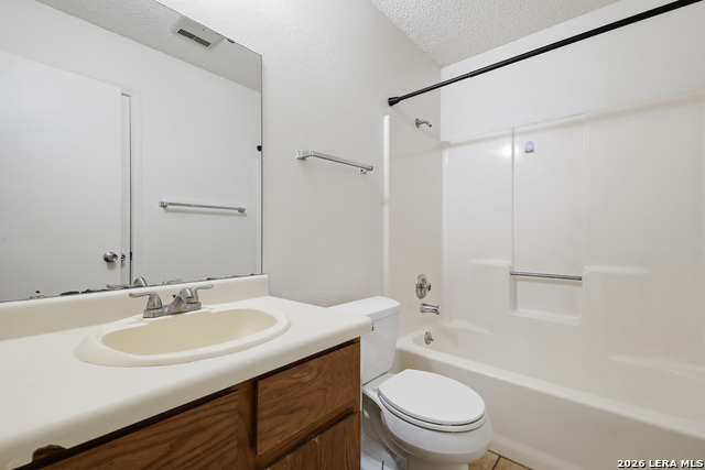 8918 Fall River Dr Property Photo 19