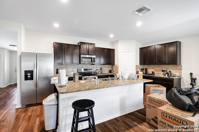 7226 Altair Loop Property Photo 4