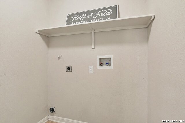 8511 Snakeweed Dr Property Photo 26