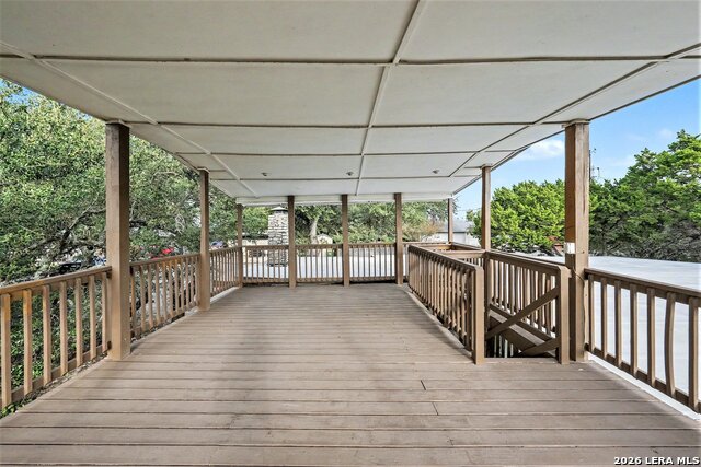 820 Hill Top Dr Property Photo 17