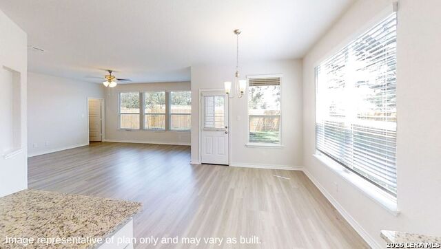 606 Whitewater Creek Property Photo 6