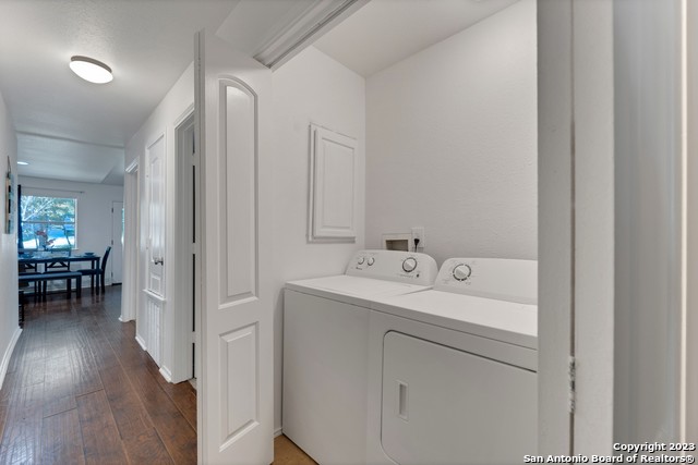 731 Hillside Loop Property Photo 16