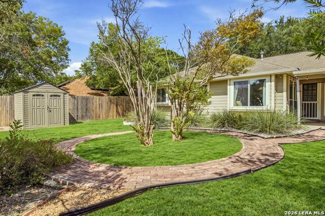 7808 Forest Path Property Photo 28