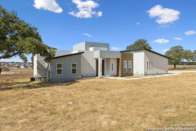 147 Las Palomas Property Photo 1