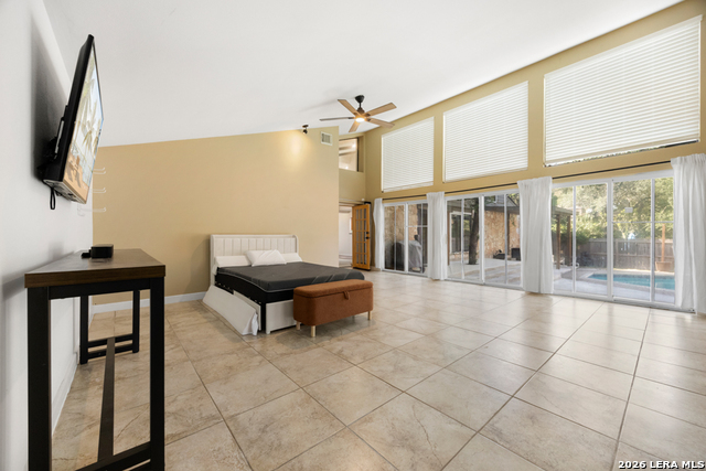 15415 River Bnd Property Photo 16