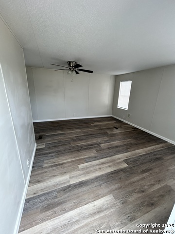 1914 14th St Property Photo 2