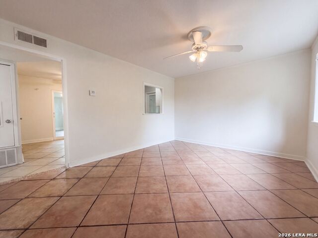 3650 Versailles Dr Property Photo 3