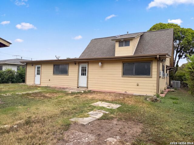 3650 Versailles Dr Property Photo 5