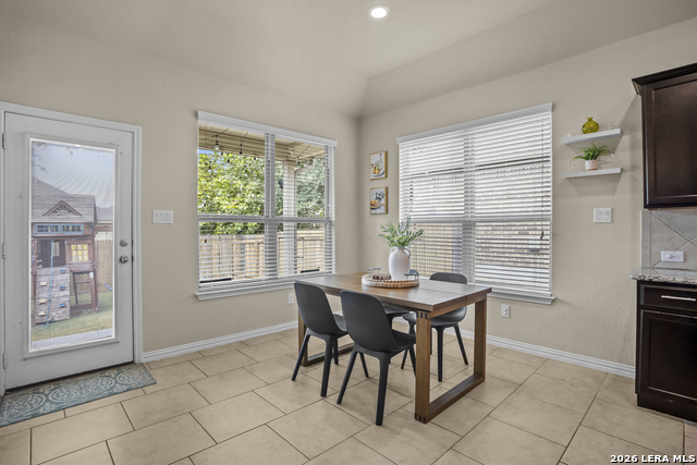 113 Fernwood Property Photo 14