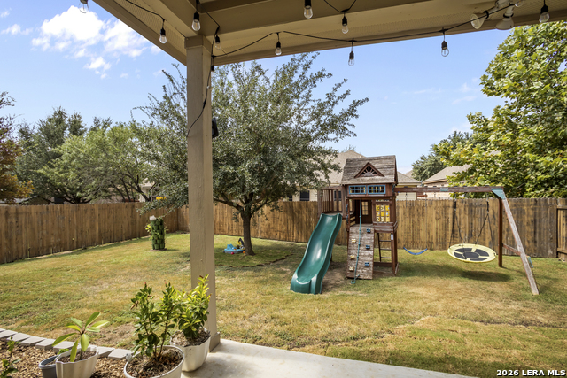 113 Fernwood Property Photo 42