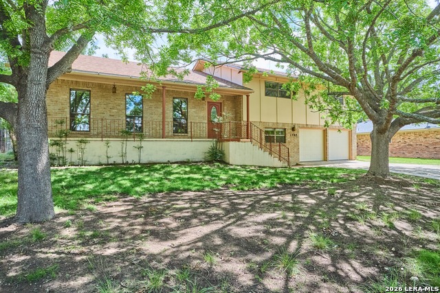 1702 Susan Dr Property Photo 1