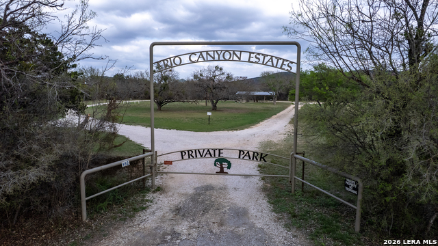 430 Frio Canyon Property Photo 28