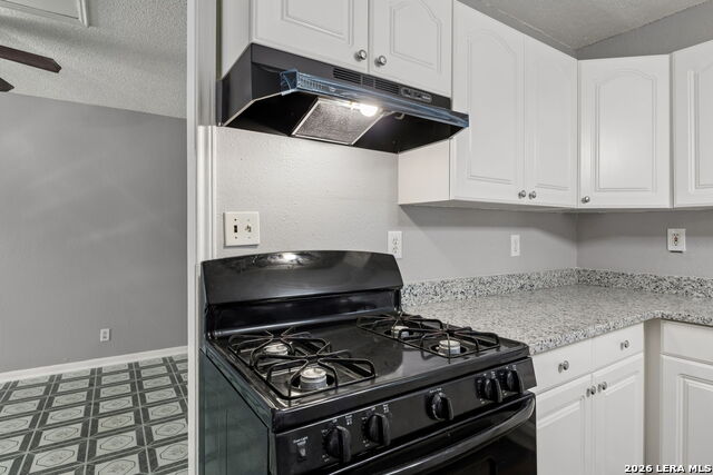 1215 Aaron Pl Property Photo 13