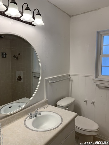 5818 Fermi Property Photo 6