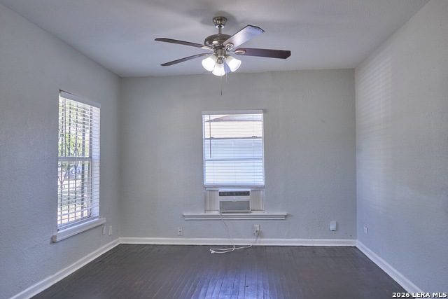 2346 Burnet St. Property Photo 6