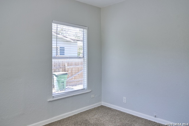 2346 Burnet St. Property Photo 9