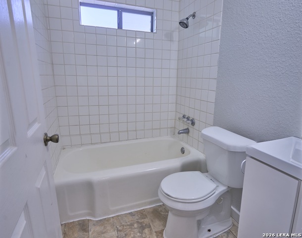 2346 Burnet St. Property Photo 10