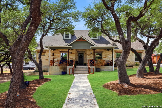 230 Oak Country Property Photo 1