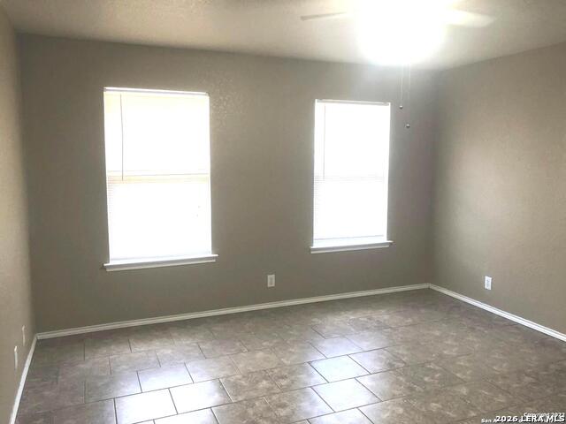 158 Hampton Bend Property Photo 3