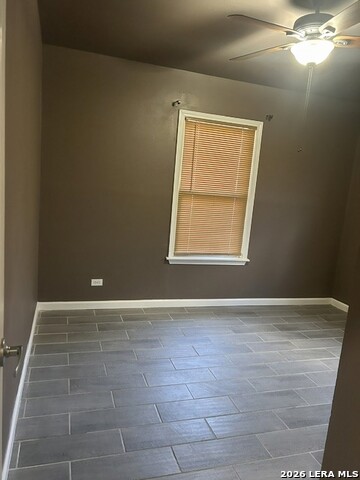 102 Idell Ave Property Photo 7