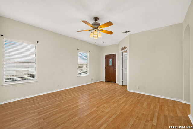 6811 Bluegrass Run Property Photo 8