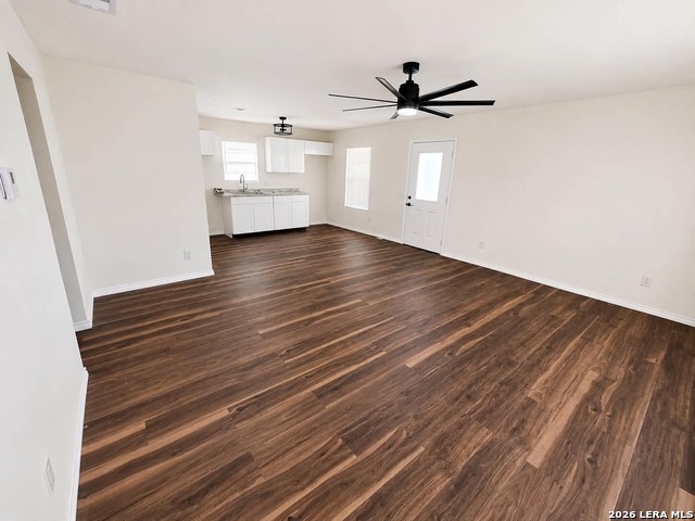 355 E Obregon St Property Photo 2