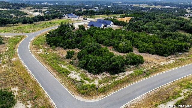 654 Travis Forest Dr Property Photo 4
