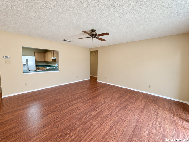 2307 Dalhart Pass Property Photo 5