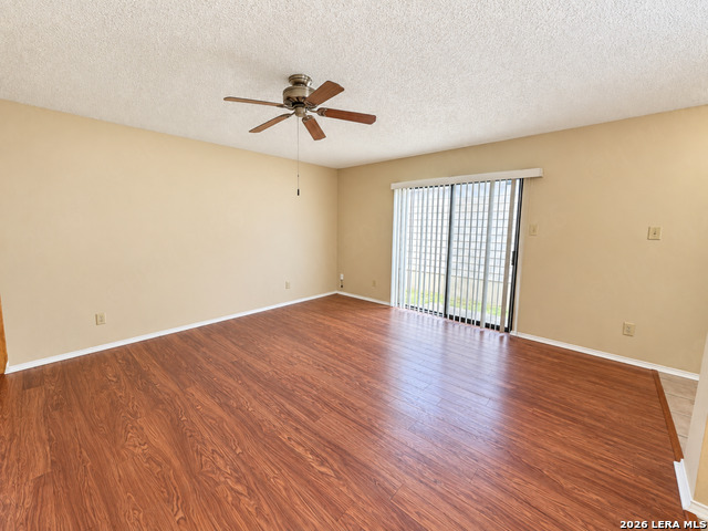 2307 Dalhart Pass Property Photo 6