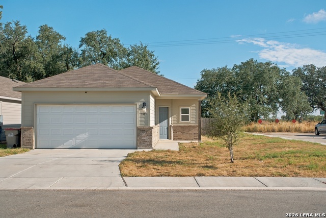 3519 STRAWBERRY GRV Property Photo 1