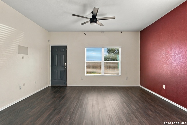 3519 Strawberry Grv Property Photo 6