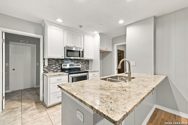 4122 Running Creek Dr Property Photo 4