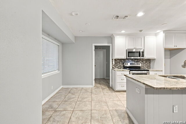 4122 Running Creek Dr Property Photo 6