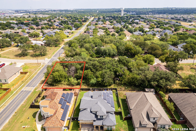 15416 Rhodius Ln Property Photo 6