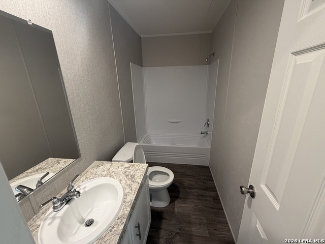 583 Lone Shadow Property Photo 8