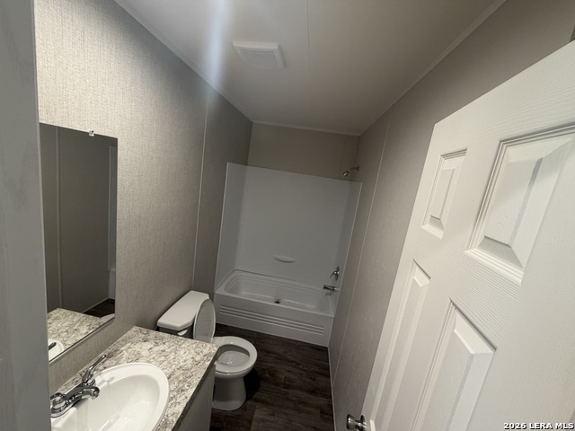 583 Lone Shadow Property Photo 9