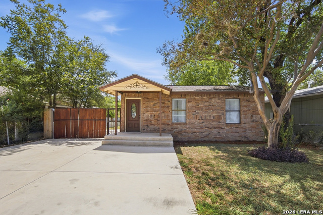 2114 Fitch St Property Photo 1