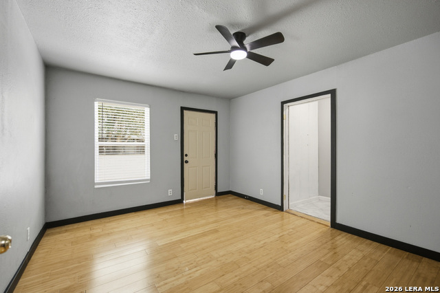 2114 Fitch St Property Photo 6