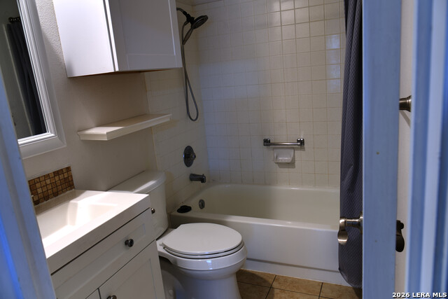 9534 Autumn Shadows Property Photo 6