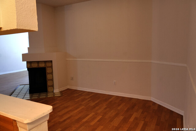 9534 Autumn Shadows Property Photo 8
